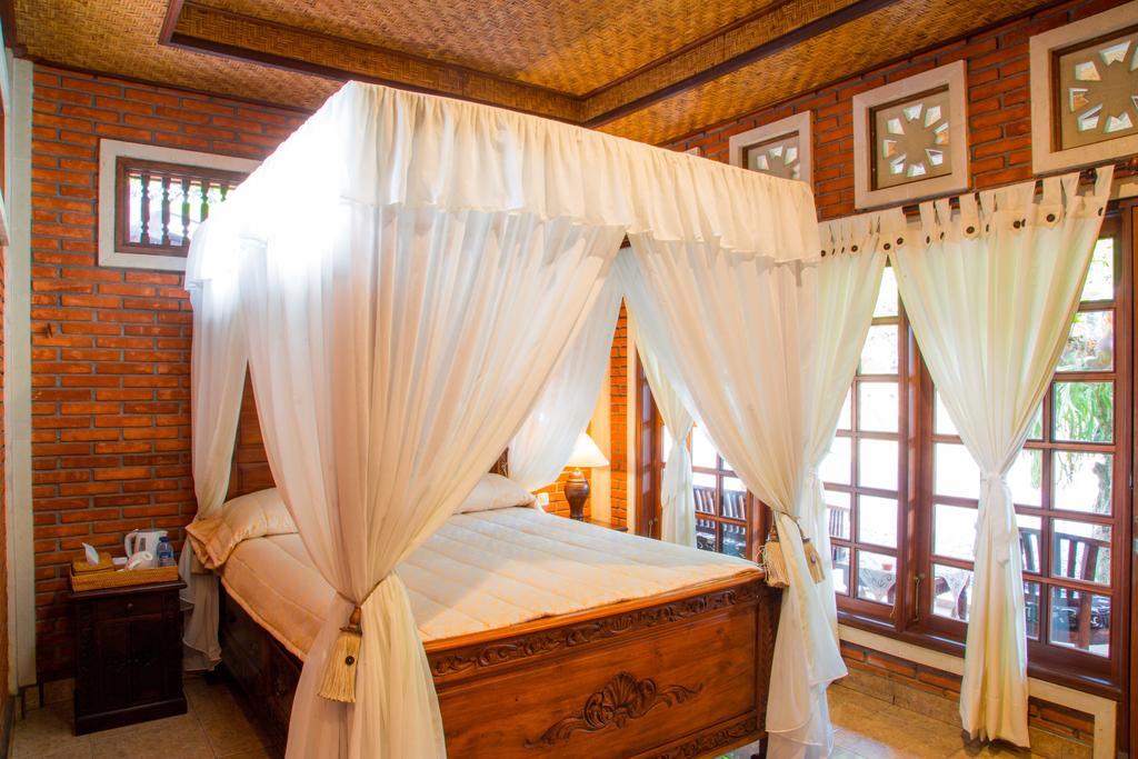 Ari La Homestay Ubud  Bagian luar foto